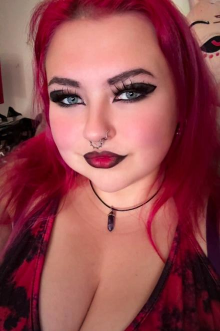 Athena Witch Athena Witch on Babestation TV