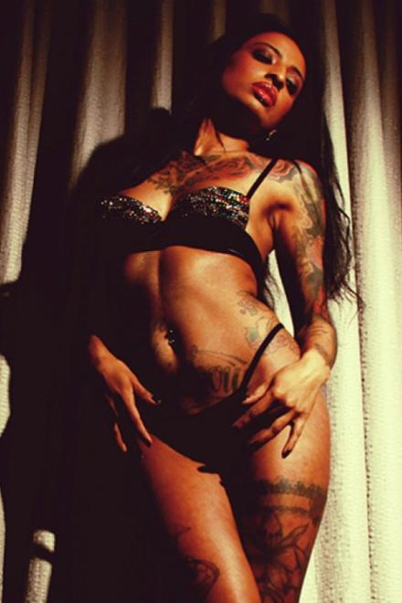 BabeXX69XX on Babestation TV