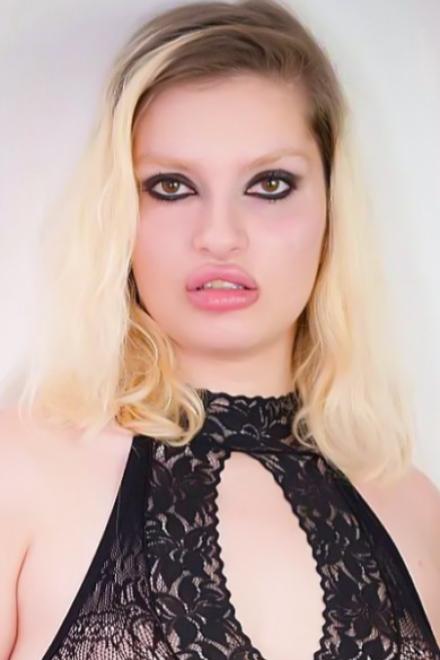 Blonde Princess Angel on Babestation TV