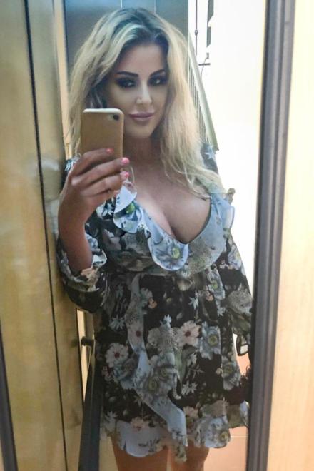 Cassie Fox Cassie Fox on Babestation TV