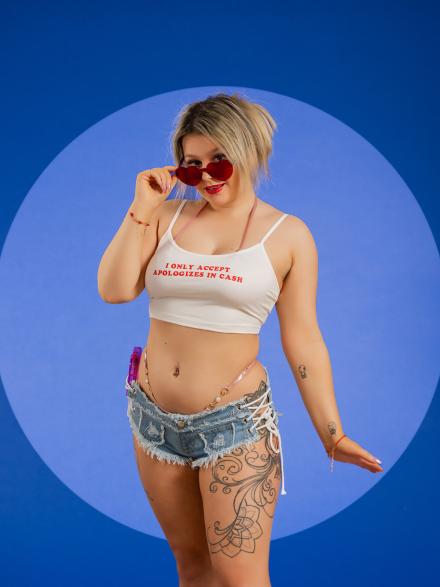 Delilah Jynx nude photos on Babestation TV