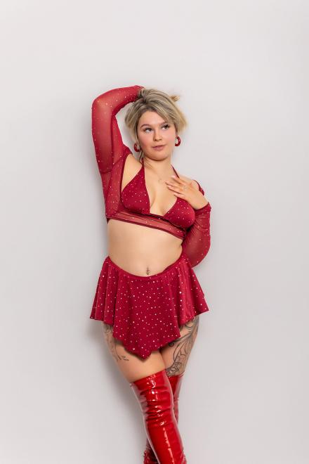 Delilah Jynx nude photos on Babestation TV