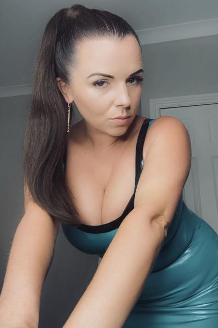 Goddess Alexi on Babestation TV