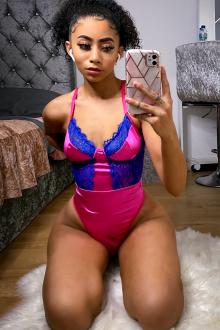 Keda Rose Babestation