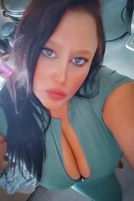 Naughty Sadie Naughty Sadie on Babestation TV