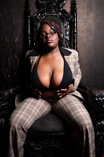 Oshun Waters Oshun Waters on Babestation TV