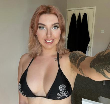 British cuvry big ass live sex cams babe Pixie Mae