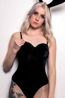 Roxy Bardot Babestation