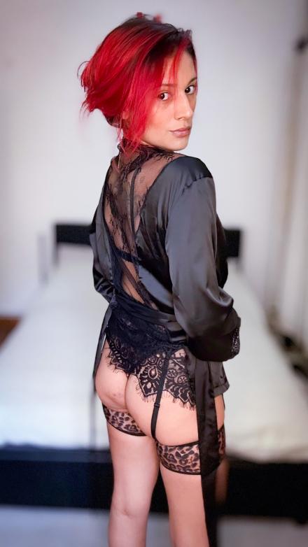 British redhead Valkyrie Awakens on Babestation TV